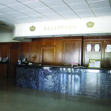 Crown Elamaris Aparthotel Protaras