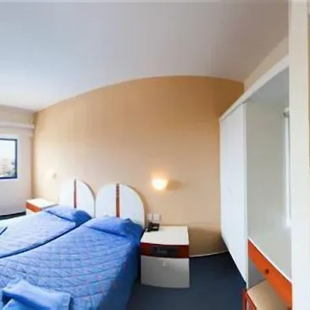 Crown Elamaris Aparthotel