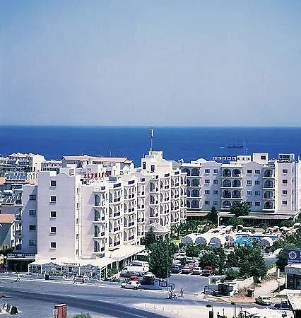 Aparthotel Crown Elamaris Protaras