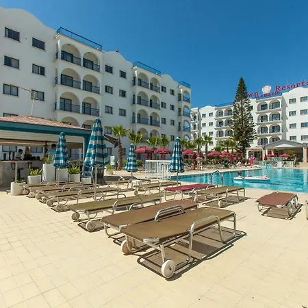 Crown Elamaris 3*